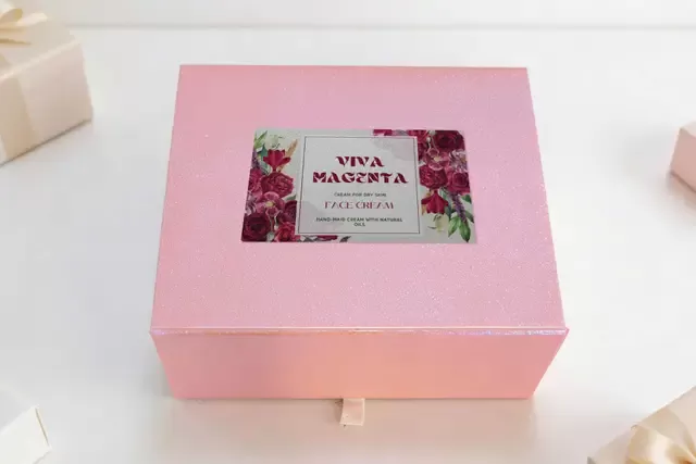 Collapsible Gift Boxes